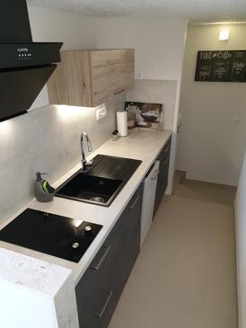 Apartments with parking space Valbandon, Fažana - 7296