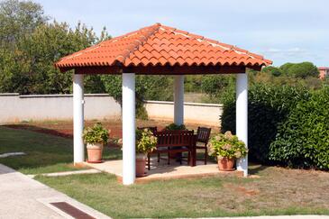 Appartamenti con parcheggio Valbandon, Fasana - Fažana - 7296 Adriatic.hr