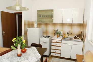 Apartmány s parkovištěm Mirca, Brač - 730
