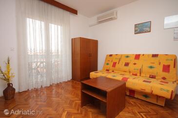 Apartmaji s parkingom Pješčana Uvala, Pula - 7316