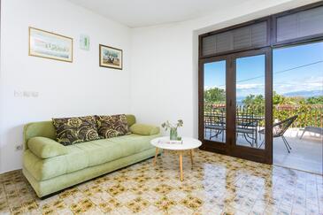 Apartments with terrace Mirca, Central Dalmatia