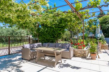 Apartments with terrace Mirca, Central Dalmatia