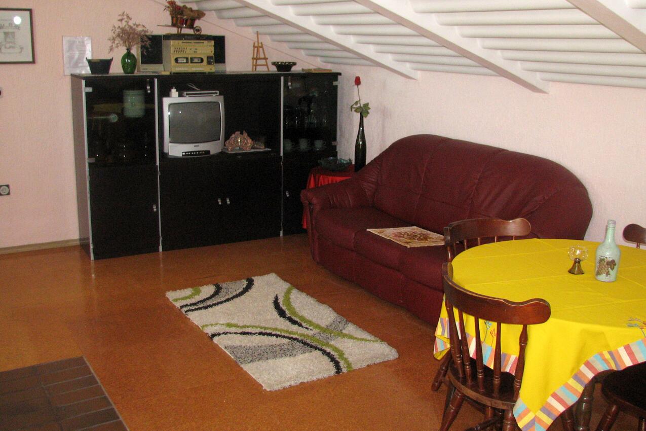 Apartments with parking space Medulin - 7328