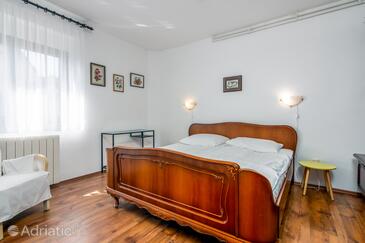 Apartmani s parkingom Pješčana Uvala, Pula - 7349