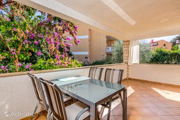 Apartmani s parkingom Pješčana Uvala, Pula - 7349