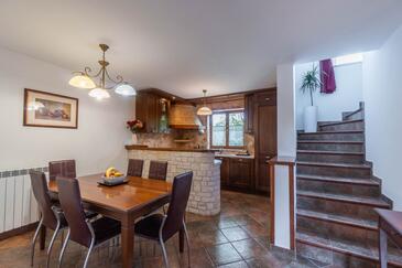 Apartmány s bazénom pre rodiny Krnica, Marčana - 7357