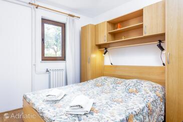 Apartmani s parkingom Štinjan, Pula - 7368