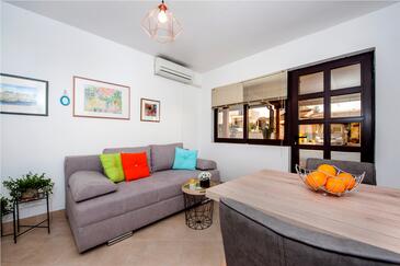 Apartments with parking space Rovinj - 7378