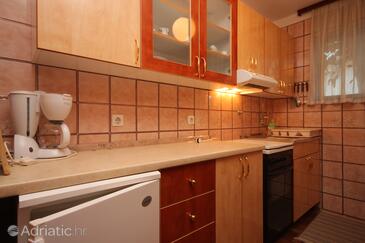 Ferienwohnungen mit Parkplatz Medulin - 7386