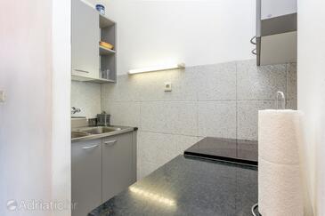 Apartmaji ob morju Postira, Brač - 739