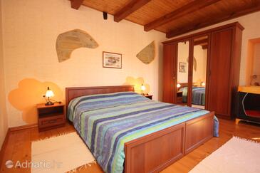 Holiday house with a swimming pool Čepić, Central Istria - Središnja Istra - 7403