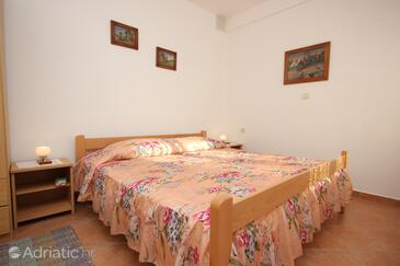 Lejlighedens parkeringsplads Rabac, Labin - 7410