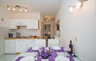 Apartments with parking space Rabac (Labin) - 7428