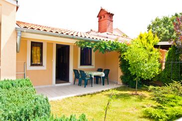 Ferienwohnungen mit Pool für Familien Vinkuran, Pula - 7444