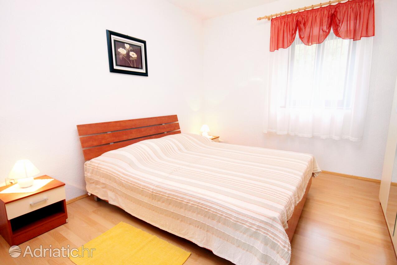 K-7448 - Privat indkvartering - Sommerhus med parkering Susnjevica, Sredisnja Istra
