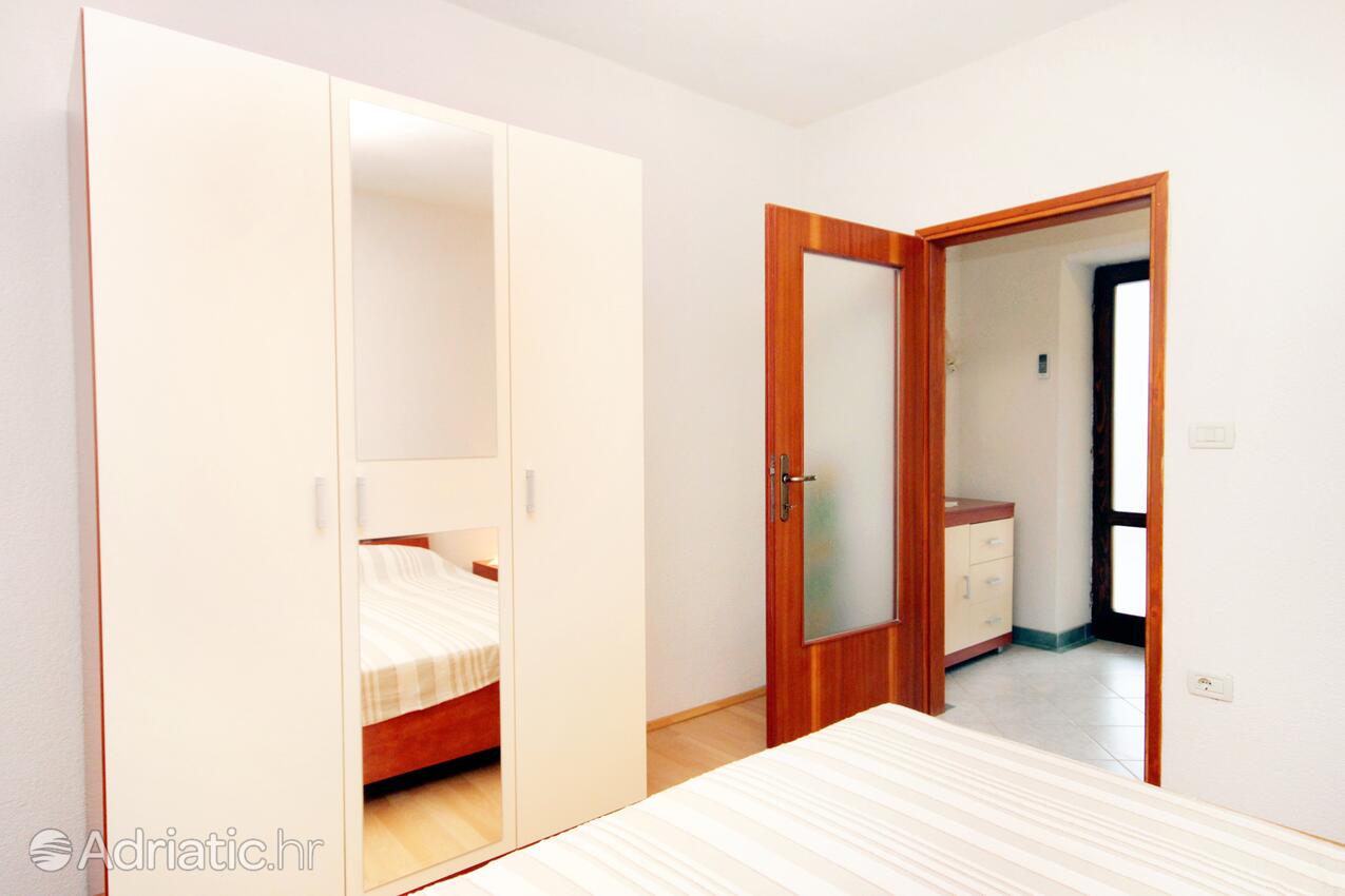 K-7448 - Privat indkvartering - Sommerhus med parkering Susnjevica, Sredisnja Istra