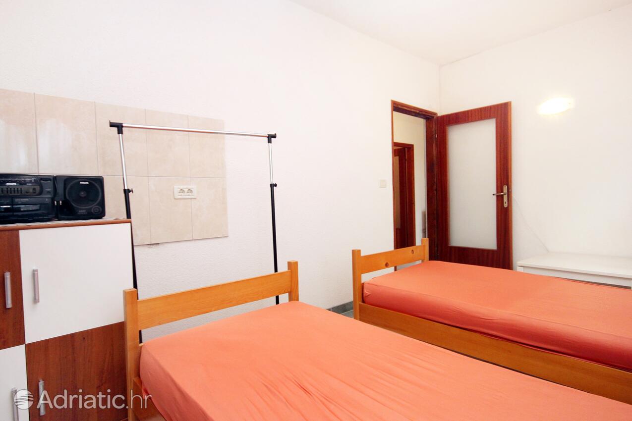 K-7448 - Privat indkvartering - Sommerhus med parkering Susnjevica, Sredisnja Istra