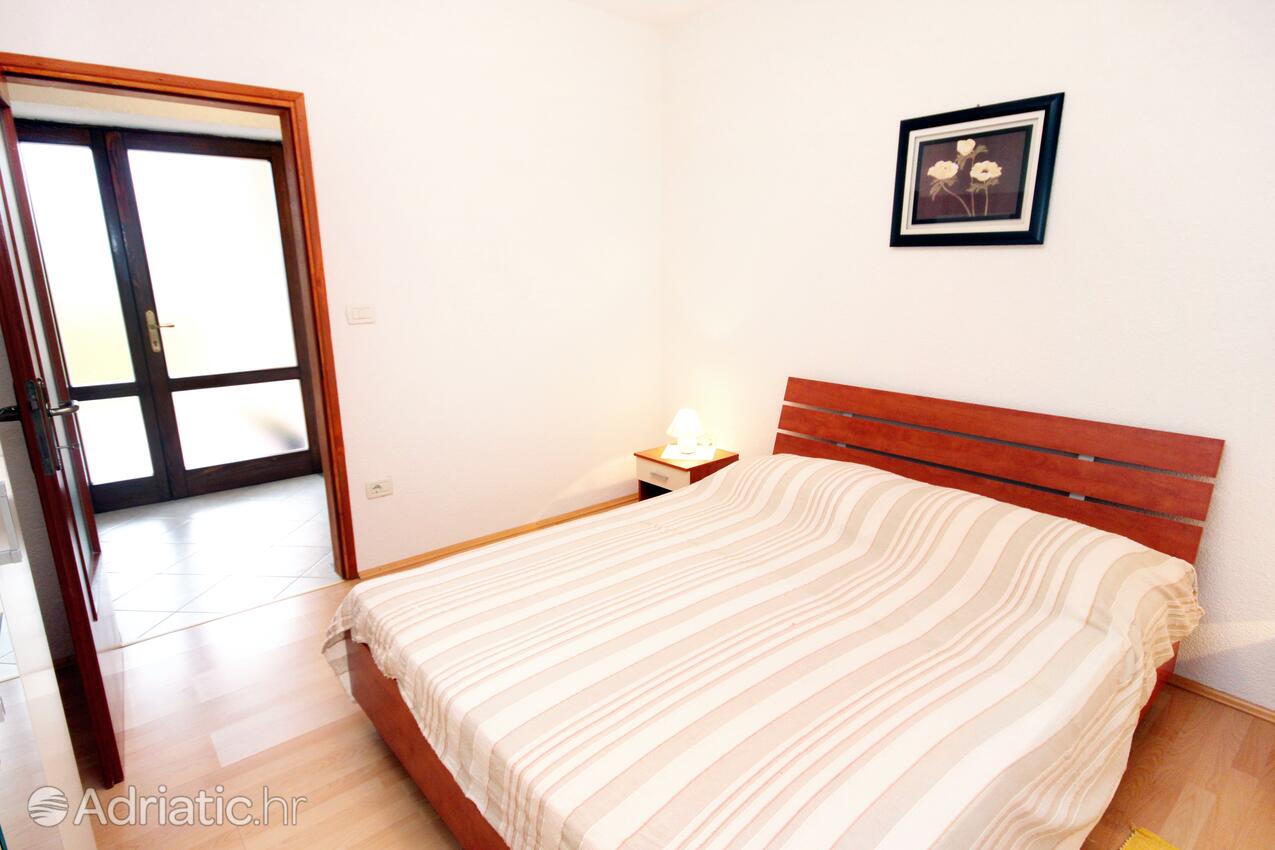 K-7448 - Privat indkvartering - Sommerhus med parkering Susnjevica, Sredisnja Istra