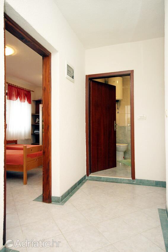 K-7448 - Privat indkvartering - Sommerhus med parkering Susnjevica, Sredisnja Istra
