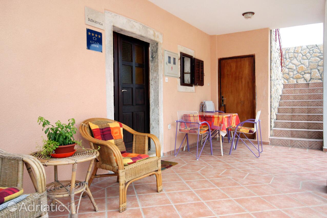 K-7448 - Privat indkvartering - Sommerhus med parkering Susnjevica, Sredisnja Istra