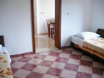 Apartmani s parkingom Sutivan, Brač - 745