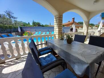 Family-friendly apartments with swimming pool Nedešćina, Central Istria - Središnja Istra - 7455