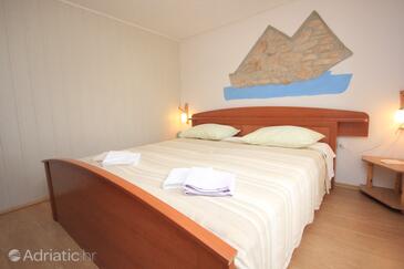 Family-friendly apartments with swimming pool Štokovci, Central Istria - Središnja Istra - 7457