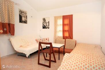 Apartments and rooms with parking space Premantura, Medulin - 7459