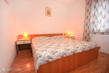 Apartments and rooms with parking space Premantura, Medulin - 7459