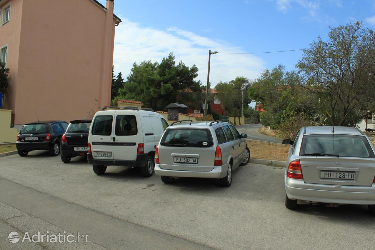 Parking lot - Apartments with a parking space Premantura, Medulin