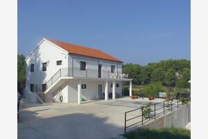 Appartamenti con parcheggio San Giovanni di Brazza - Sutivan, Brazza - Brač - 747