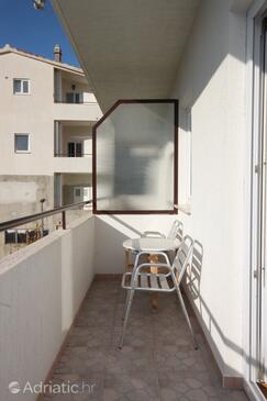 Apartmani s parkingom Dugi Rat, Omiš - 7481