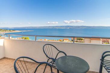 Apartmanok parkolóhellyel Mali Rat, Omis - 7482