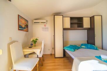 Apartmánové studio Mali Rat, Omiš (AS-7482-b(