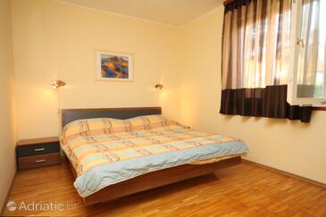Apartmány s parkovištěm Banjole, Pula - 7488