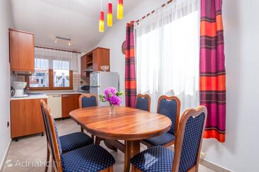 Appartementen met parkeerplaats Medulin - 7495