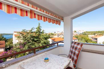 Apartments with parking space Medulin - 7495