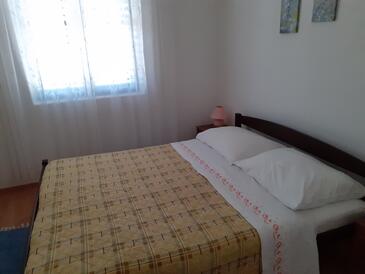 Apartments by the sea Rogoznica - 7499