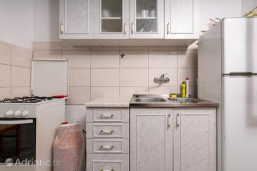 Robinsonski-leiligheter ved sjøen Cove Pobij, Hvar - 7506