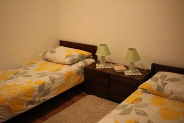 Ház családok részére medencével Vinisce, Trogir - 7510