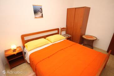 Apartmani uz more Ražanj, Rogoznica - 7517