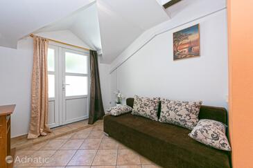 Apartments by the sea Pisak, Omiš - 7520