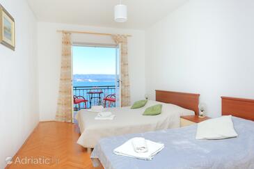 Apartmani uz more Mimice, Omiš - 7522