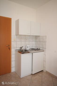 Apartments with parking space Duće, Omiš - 7532