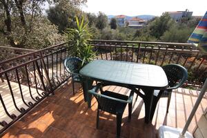 Three bedroom apartment Rogoznica (A-7541-b)
