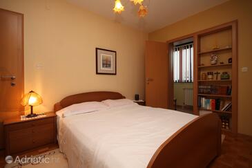 Ferienwohnungen mit Parkplatz Okrug Gornji, Ciovo - 7546