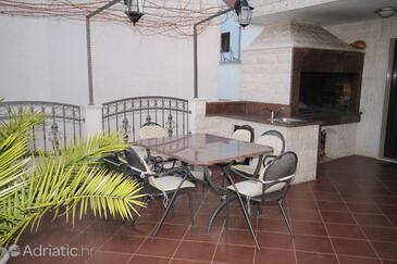 Ferienwohnungen mit Parkplatz Okrug Gornji, Ciovo - 7546