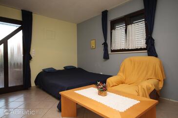 Apartments with parking space Okrug Gornji, Čiovo - 7546