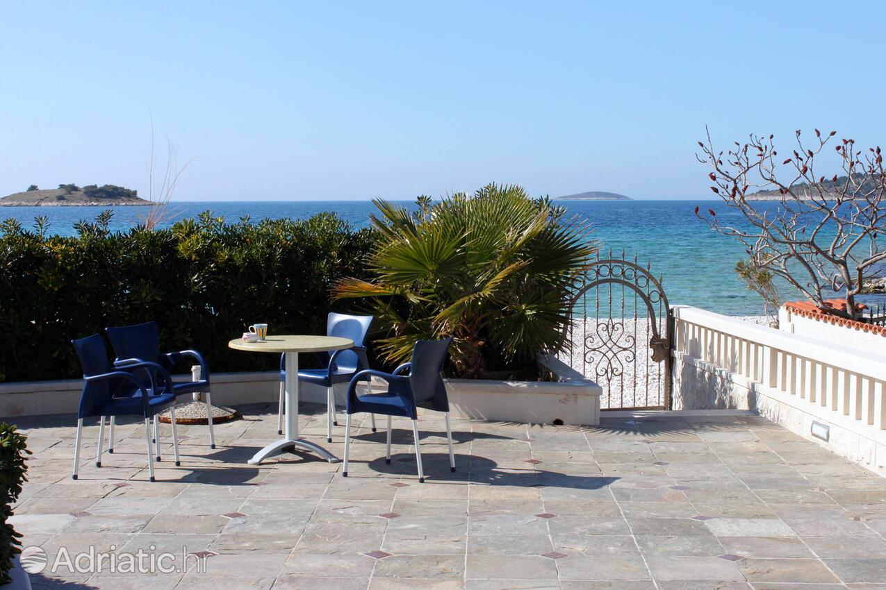 Courtyard - Family friendly apartments with a swimming pool Rogoznica