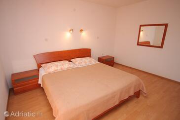 Rodinné apartmány s bazénem Seget Vranjica, Trogir - 7559